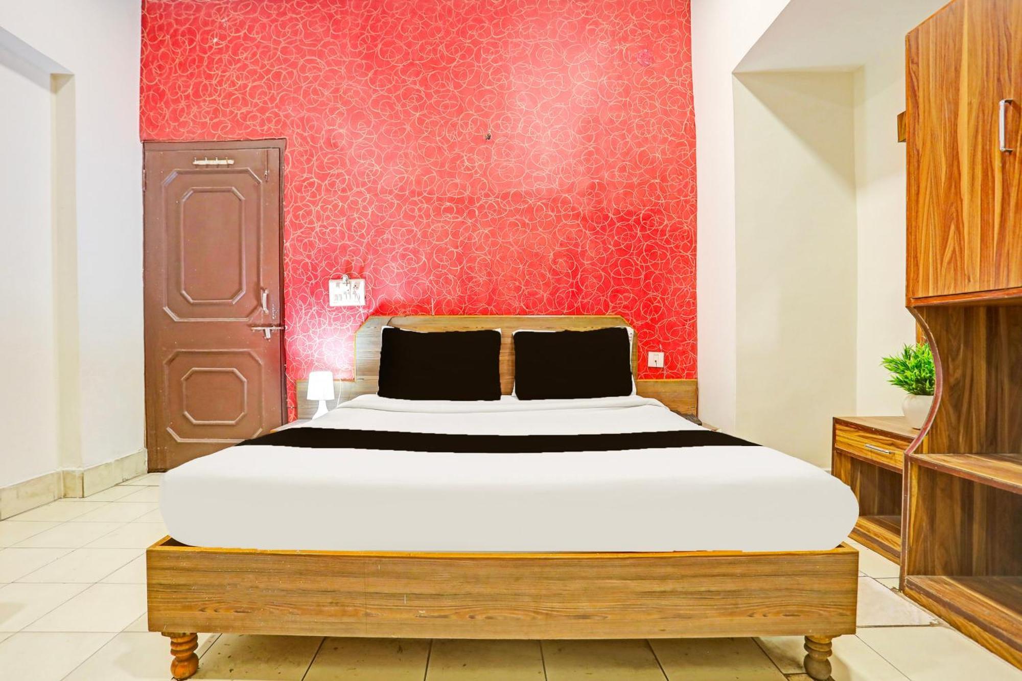 Super Hotel O Jaistambh Chowk Formerly Guru Kirpa Rāipur Εξωτερικό φωτογραφία